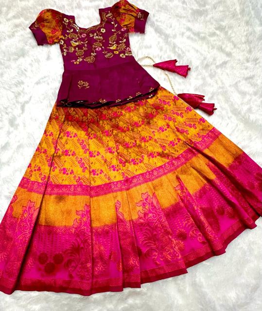 kids lehenga lichi silk Kids clothing manufacturers in Gujarat
